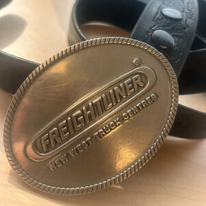 Vintage men’s belt buckle (Freightliner) XXL  excellent vintage cond. leather